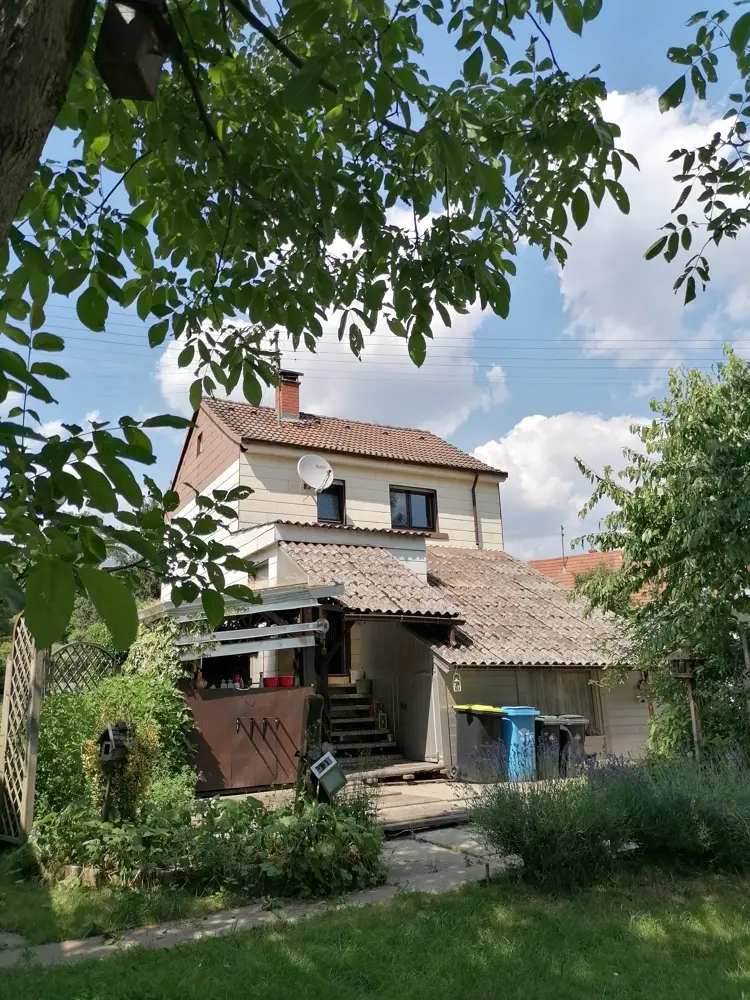 Dollinger Haus- & Hof-Service und Immobilien - Handel DHH Service Impressionen Luftbildansicht Haus Rückansicht