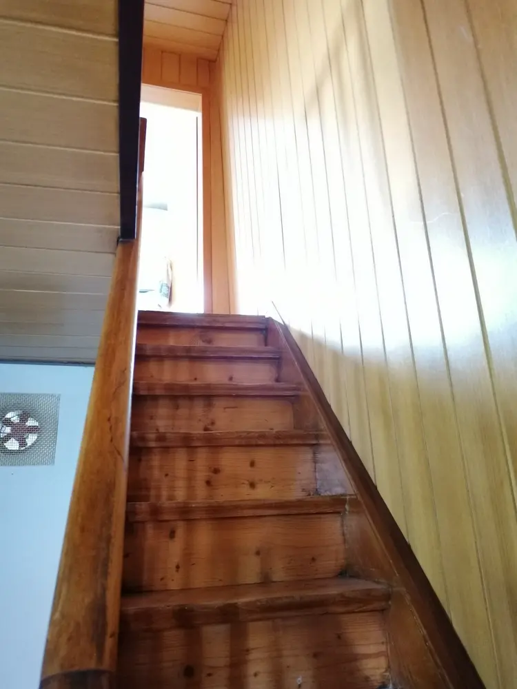 Treppenaufgang zum Obergeschoss