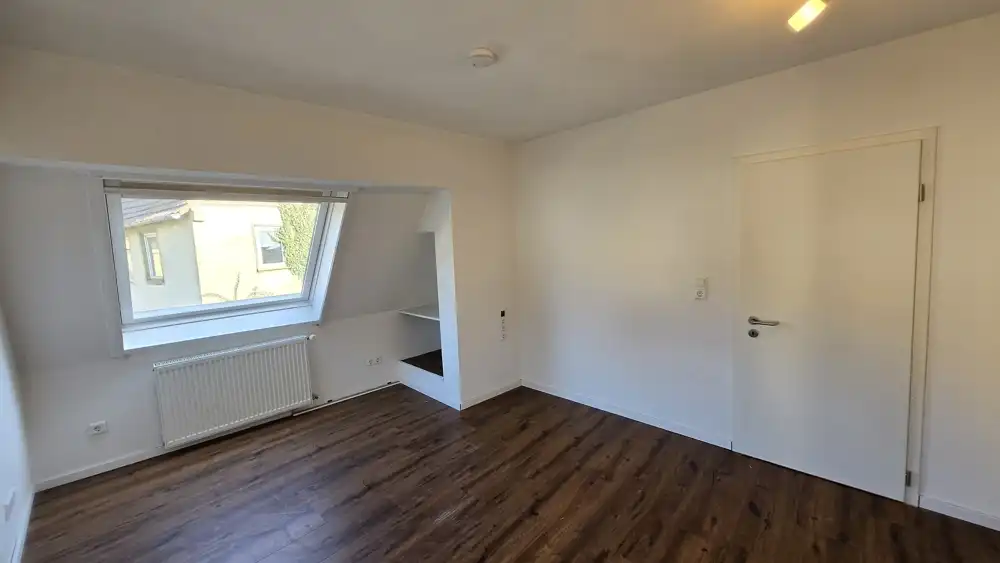 2. Schlaf/ Kinderzimmer Dachgeschoss